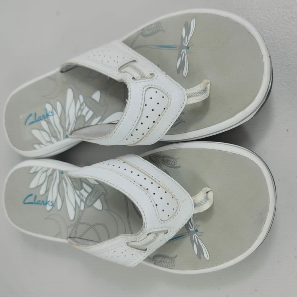 Clarks Woman's Flip flops Sandals white Slice Sandals Sz 6M - Picture 3 of 7